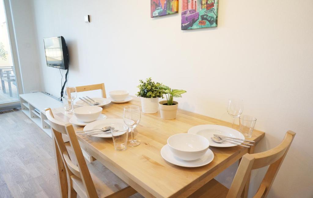 Suite Prague Apartment -Duplex, Up To 4People מראה חיצוני תמונה